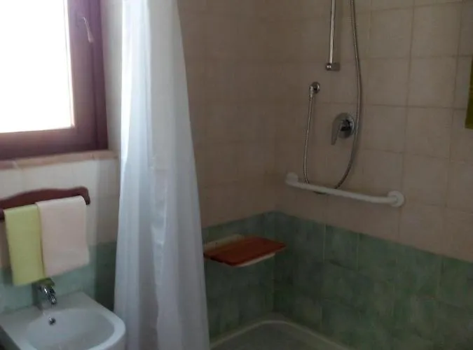 L'albero Degli Struzzi 팜스테이 *